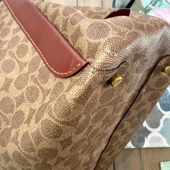 Coach Hadley Hobo 79249 Signature Canvas Bag with Heart Charm - Picture 5 of 16